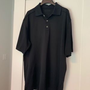 Callaway black golf shirt, size L.
